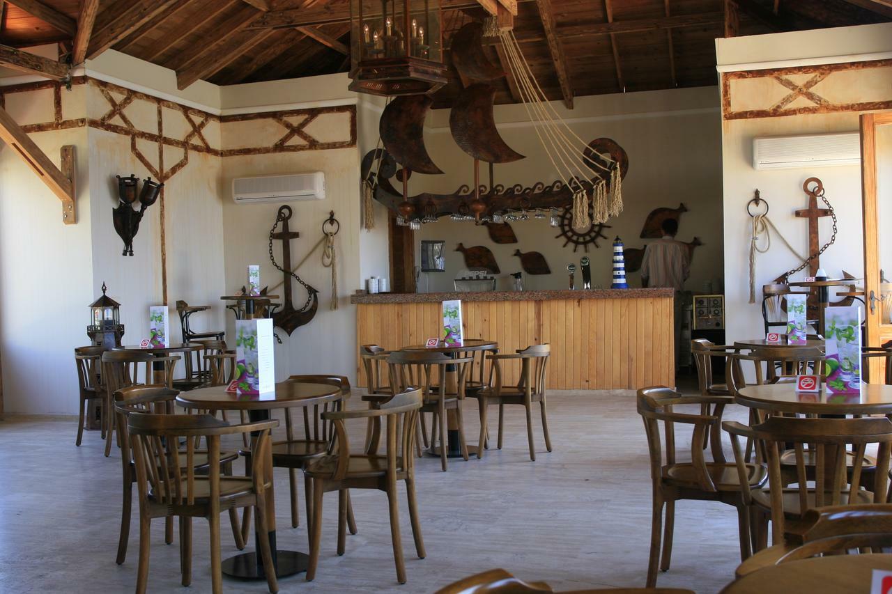 Sealight Resort Hotel Kusadasi Bagian luar foto