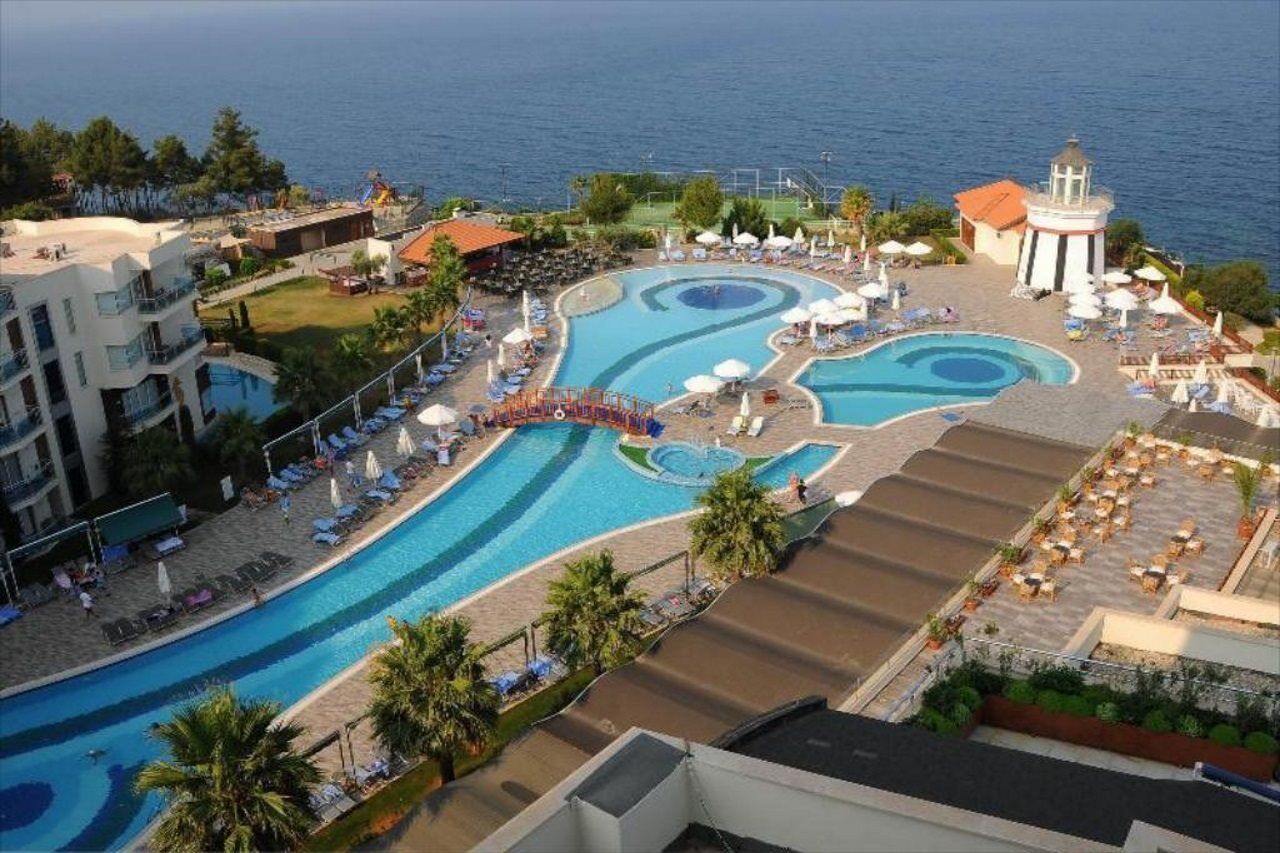 Sealight Resort Hotel Kusadasi Bagian luar foto