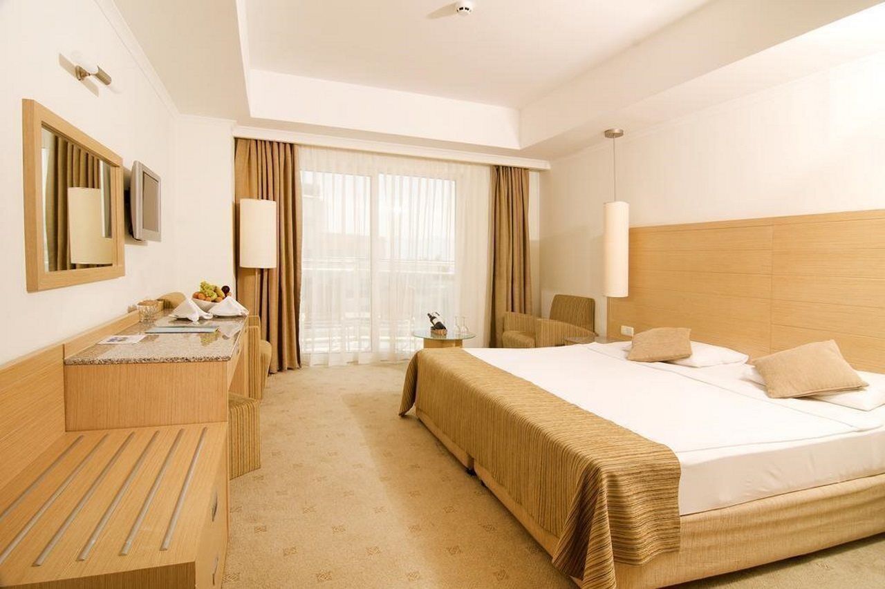 Sealight Resort Hotel Kusadasi Bagian luar foto